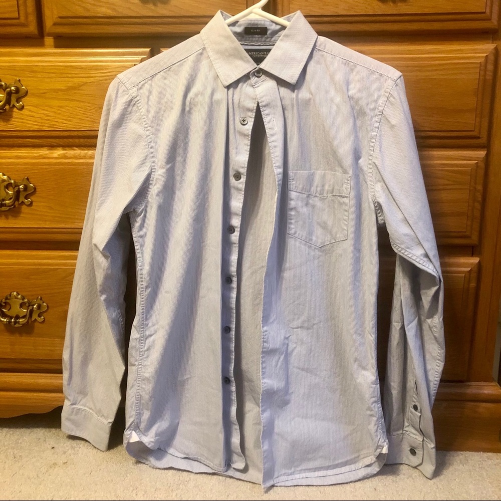 American Eagle button-up shirt